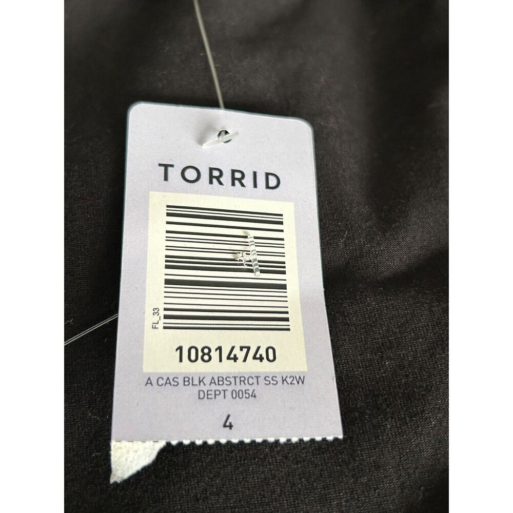 Torrid Dress Womens Size 4 Black Floral Scoop Neck Pockets Short Sleeve Pockets - Picture 12 of 16